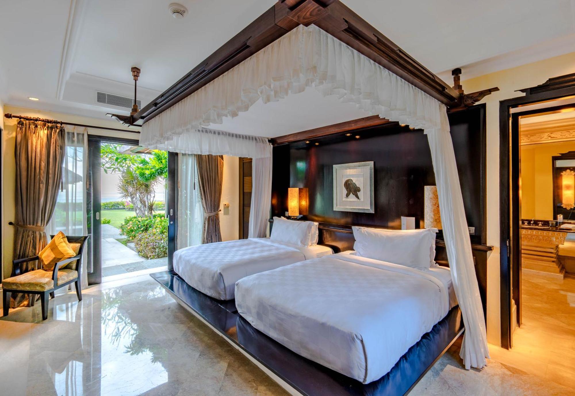 AYANA VILLAS BALI, JIMBARAN (BALI)